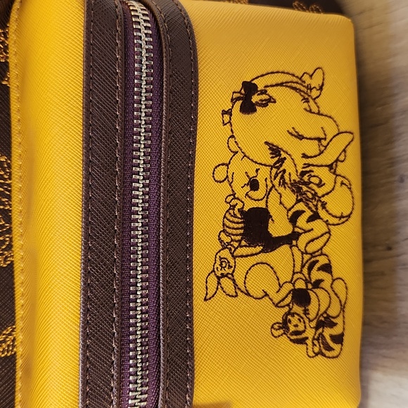 Loungefly Disney Winnie the pooh Autumn Leaves Mini Backpack - Picture 6 of 10